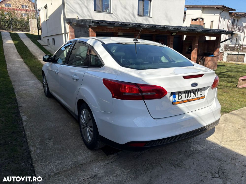 Ford Focus 1.5 EcoBlue Connected - 4