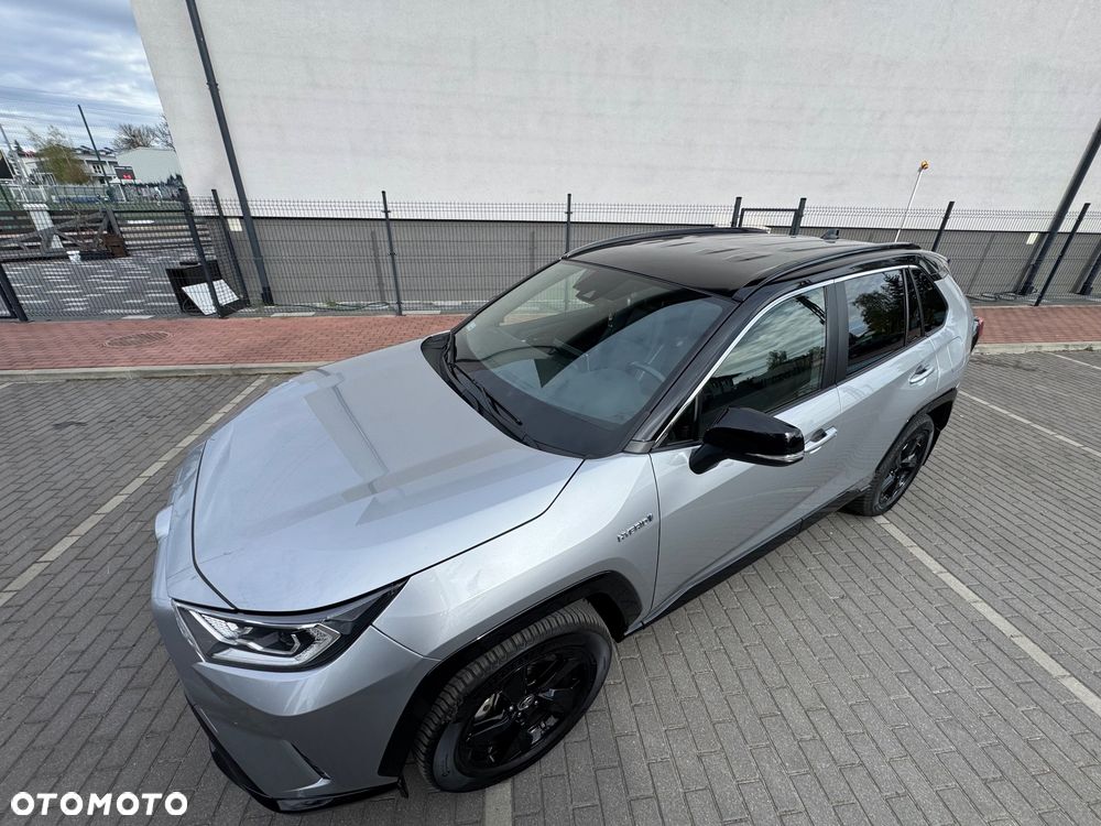 Toyota RAV4 - 11