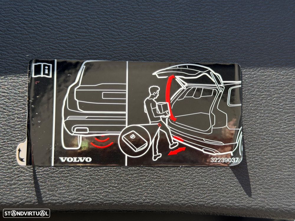 Volvo XC 40 1.5 T4 PHEV Inscription - 32
