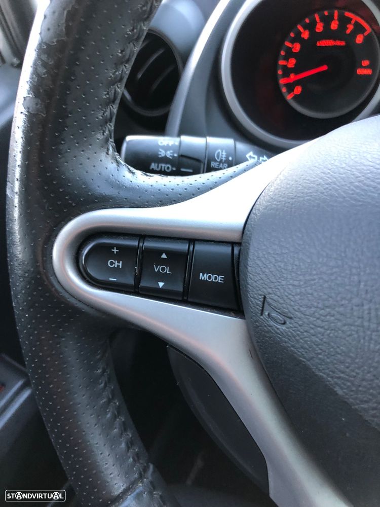 Honda Jazz 1.4 i-VTEC Exclusive - 26