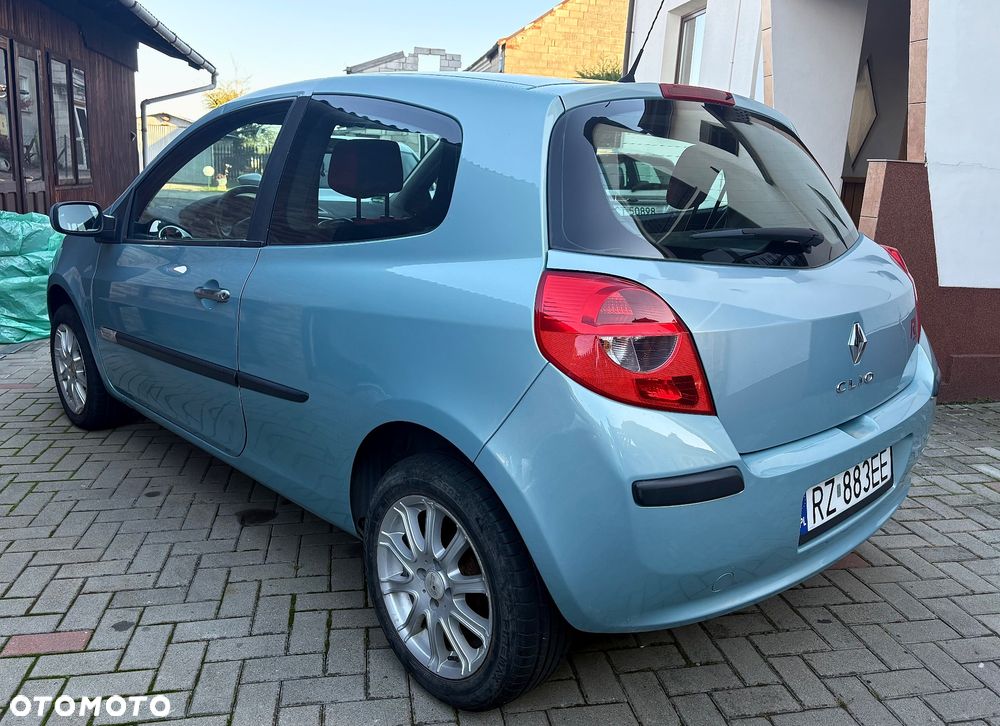 Renault Clio - 4