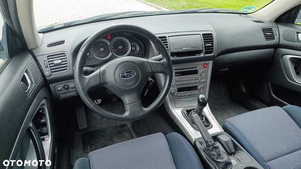 Subaru Legacy 2.0 4WD Celebration - 19