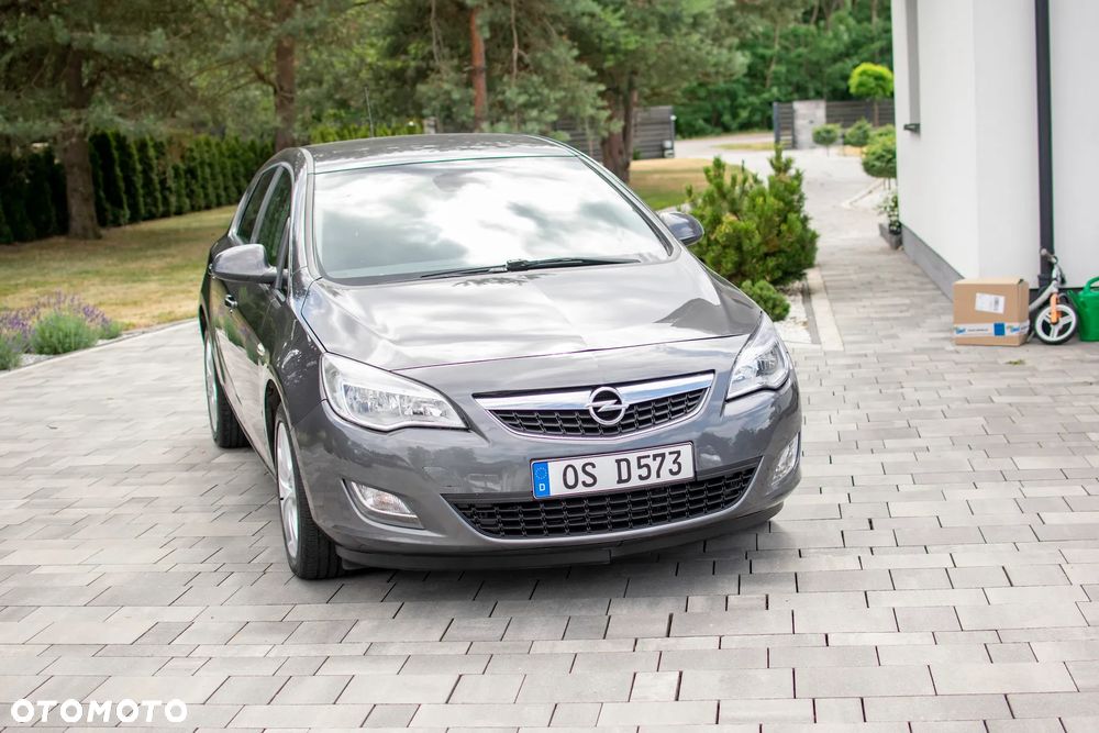 Opel Astra - 12