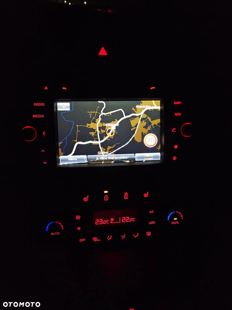 Kia Ceed 1.6 GDI DCT Platinum Edition - 25