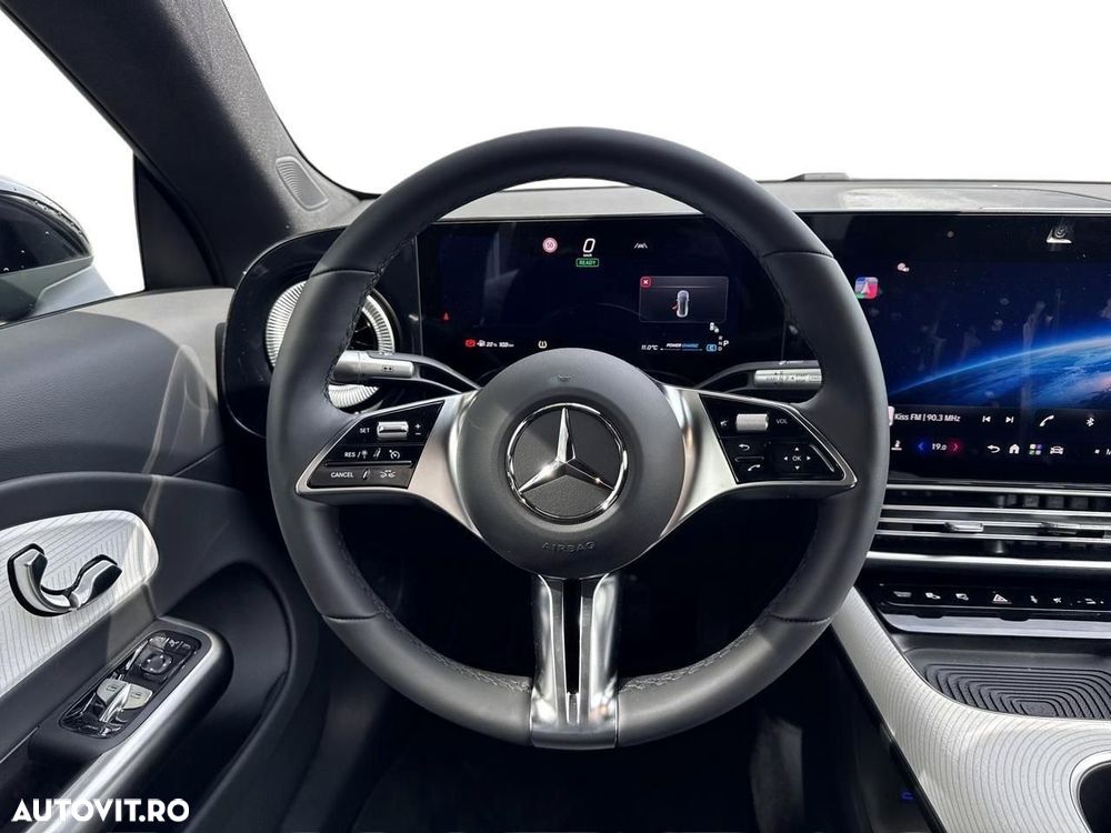 Mercedes-Benz CLA - 8