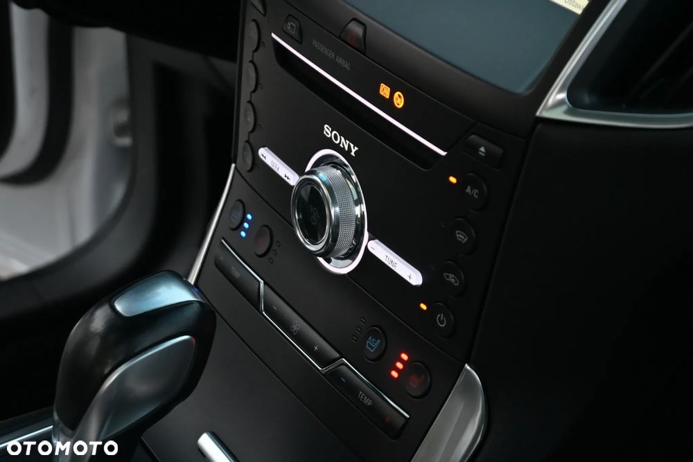 Ford Edge 2.0 TDCi Bi-Turbo 4x4 ST-LINE - 27