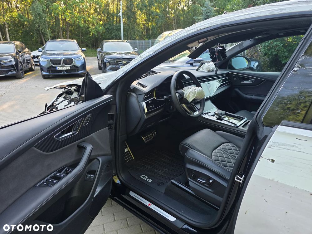 Audi Q8 - 9