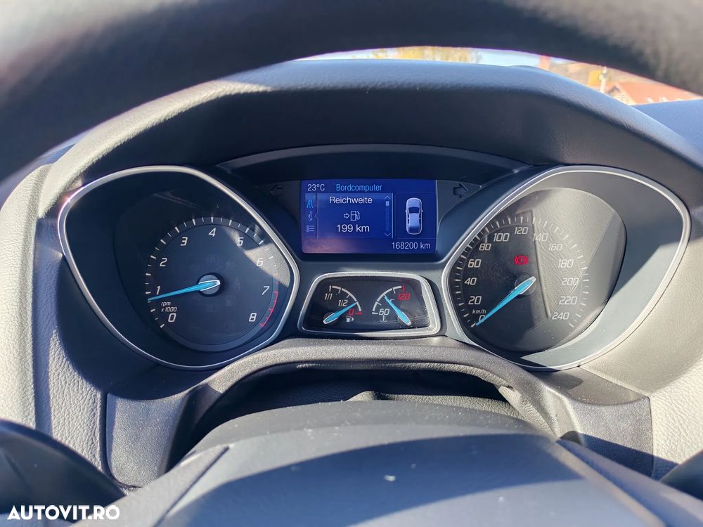 Ford Focus Turnier 1.0 EcoBoost Start-Stopp-System Business Edition - 15