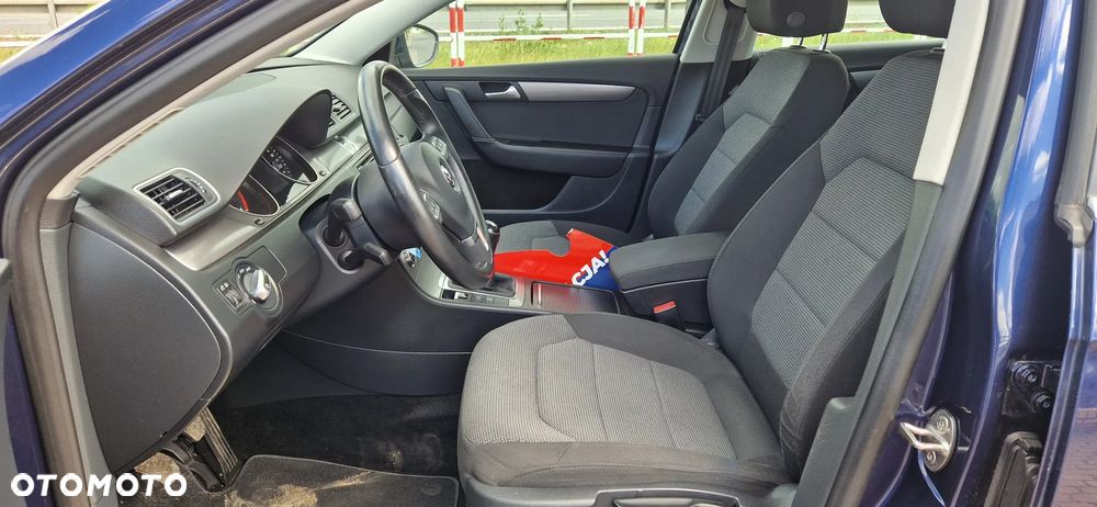 Volkswagen Passat Variant 1.6 TDI BlueMotion Technology Comfortline - 19
