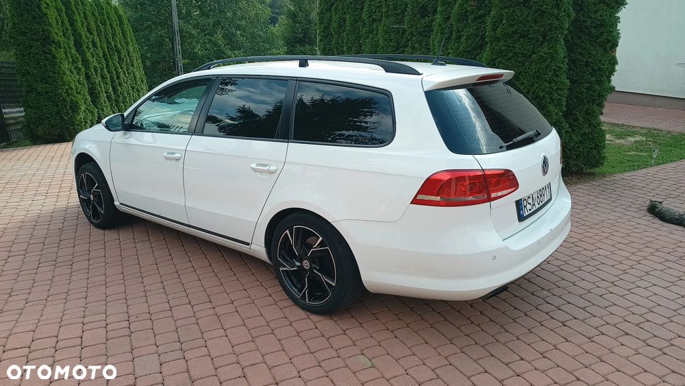 Volkswagen Passat 2.0 TDI Comfortline DSG - 21