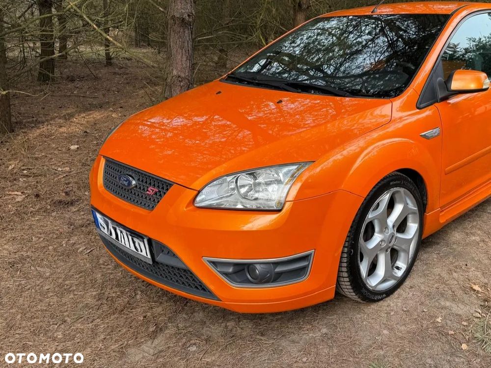 Ford Focus 2.5 ST - 5