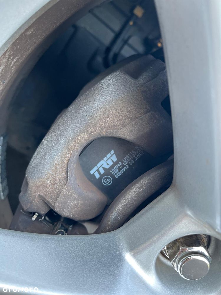 Mazda 3 2.0 Skyenergy EU6 - 25