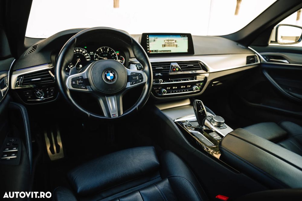 BMW Seria 5 530d xDrive Aut. - 12