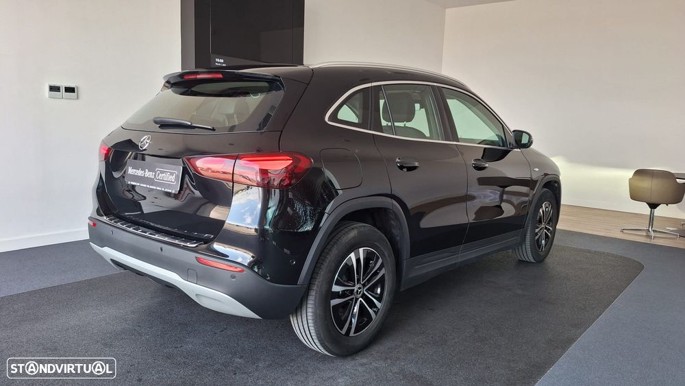 Mercedes-Benz GLA 250 e Progressive - 9