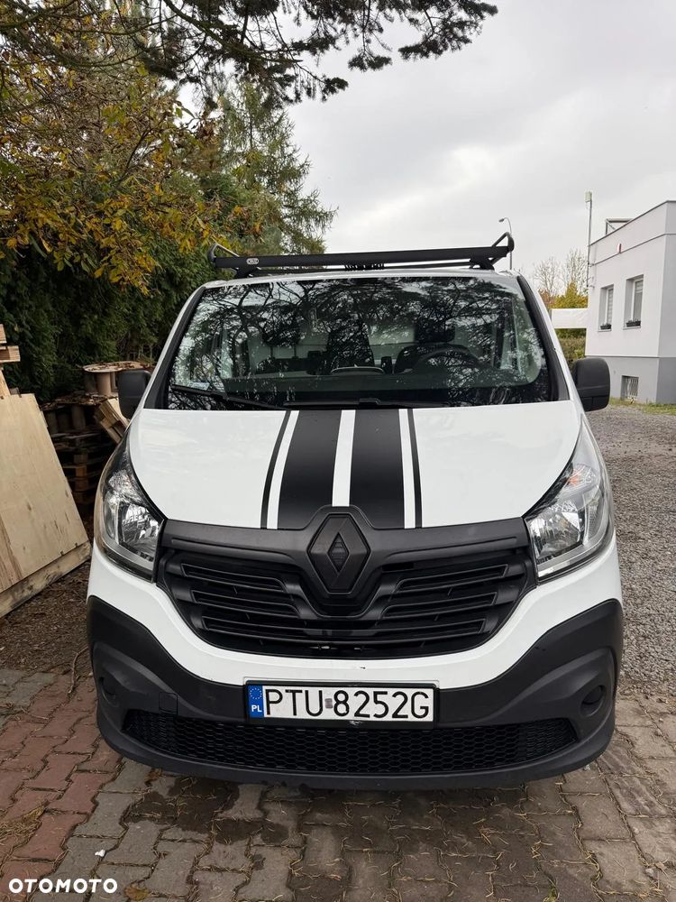 Renault TRAFIC - 2