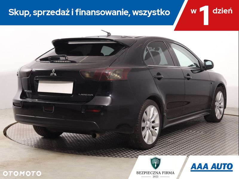 Mitsubishi Lancer - 6