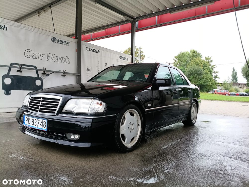 Mercedes-Benz Klasa C 36 AMG - 13