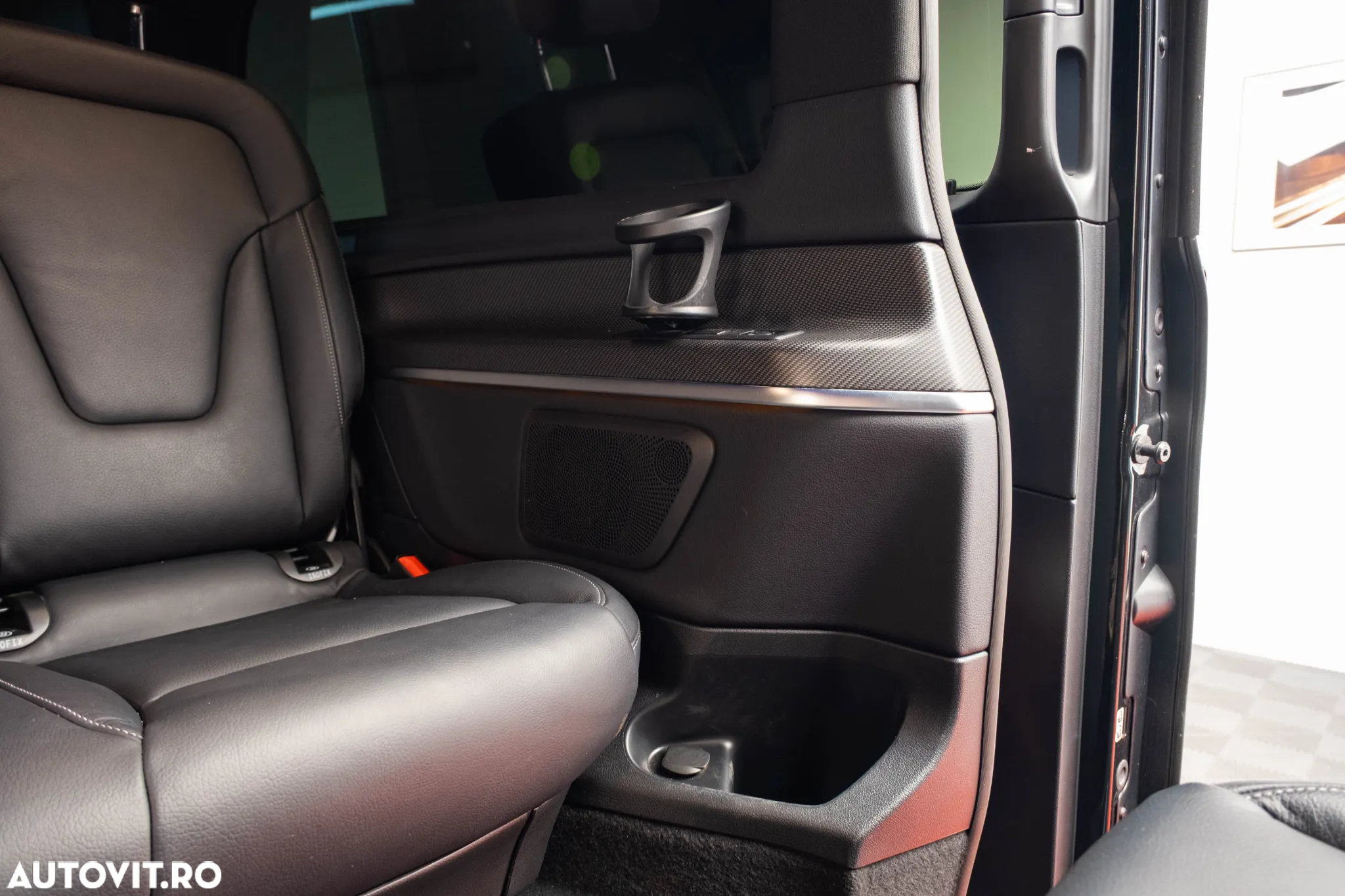 Mercedes-Benz V 300 d Combi Extra-lung 237 CP AWD 9AT - 27