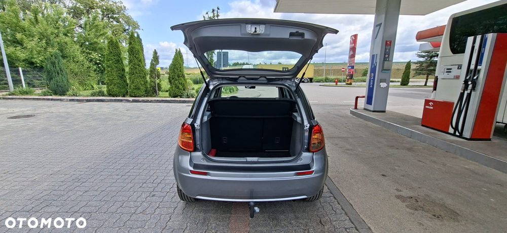 Suzuki SX4 1.6 VVT 4x2 Comfort - 28