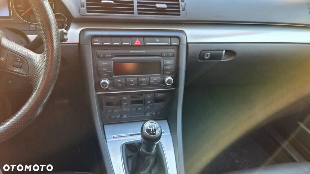 Audi A4 Limousine 2.0 T FSI - 9