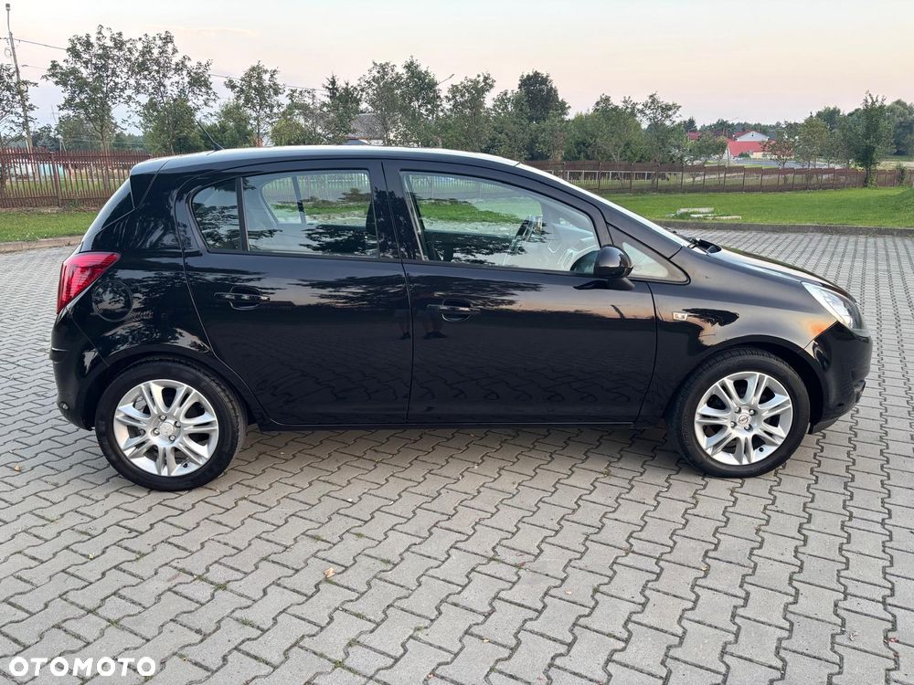 Opel Corsa 1.2 16V - 5