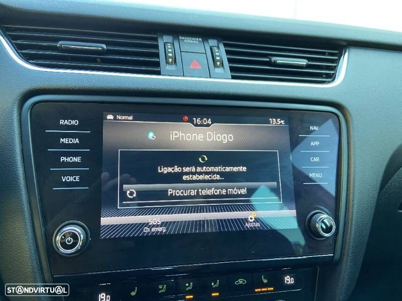 Skoda Octavia Break 2.0 TDI RS DSG - 25