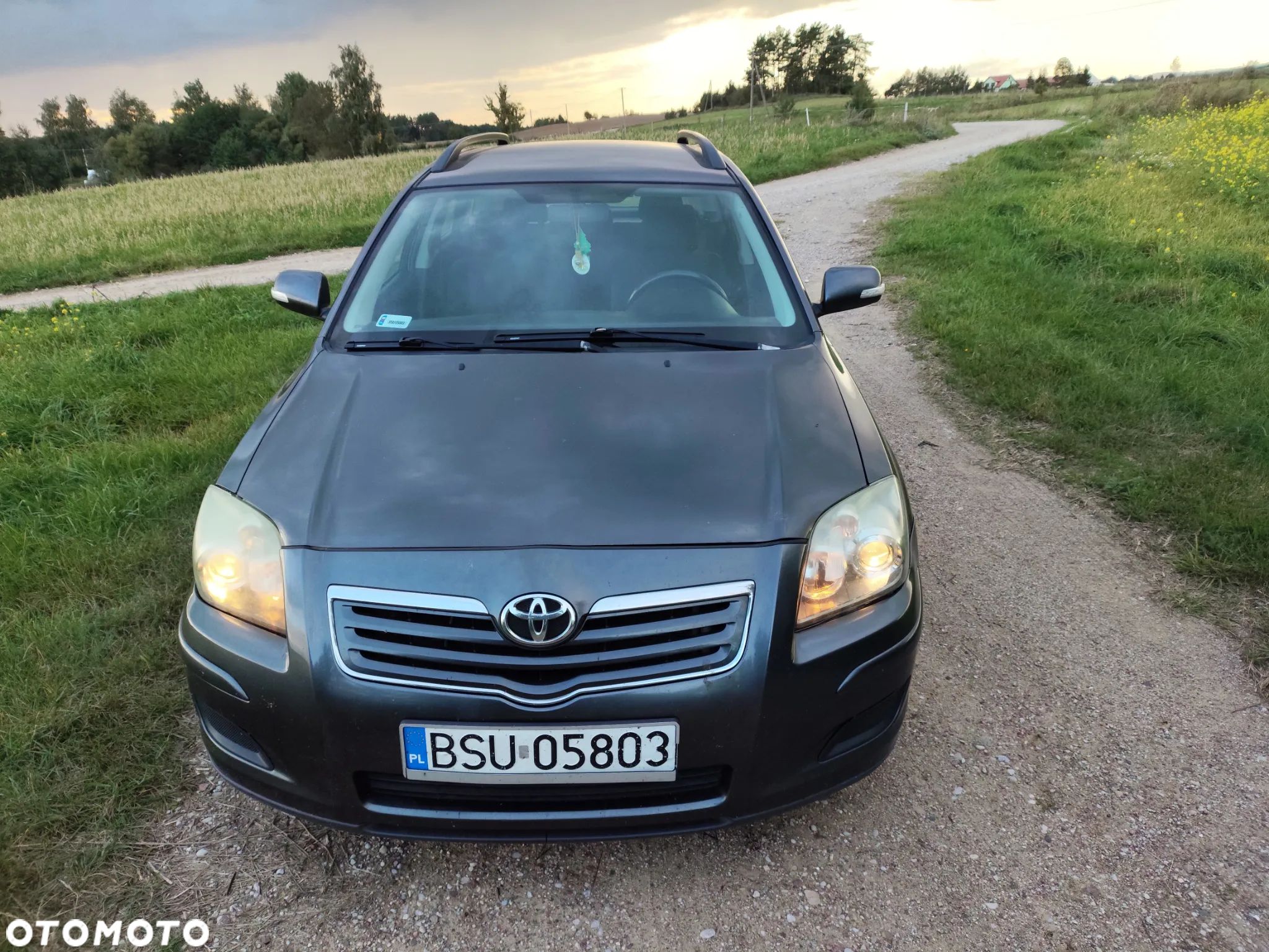 Toyota Avensis 2.0 D-4D Sol - 1