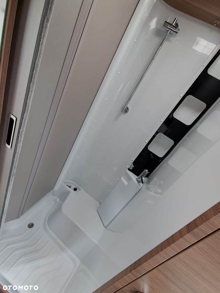 KNAUS TOURER VAN 500 LT 4 Osobowy  2 Łóżka osobne 150x200  HAK FV23% Nowy Kamper - 32