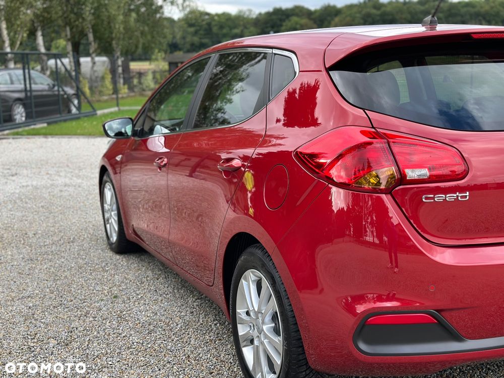Kia Ceed Cee'd 1.6 CRDi Business Line - 13