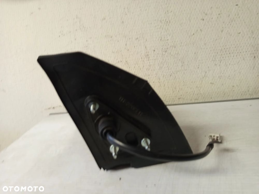 LUSTERKO LEWE TOYOTA COROLLA E12 ELEKTRYCZNE 01-06 5 PIN EUROPA - 2