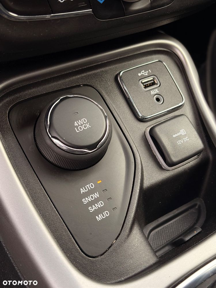 Jeep Compass 2.4I 4x4 Automatik Limited - 17