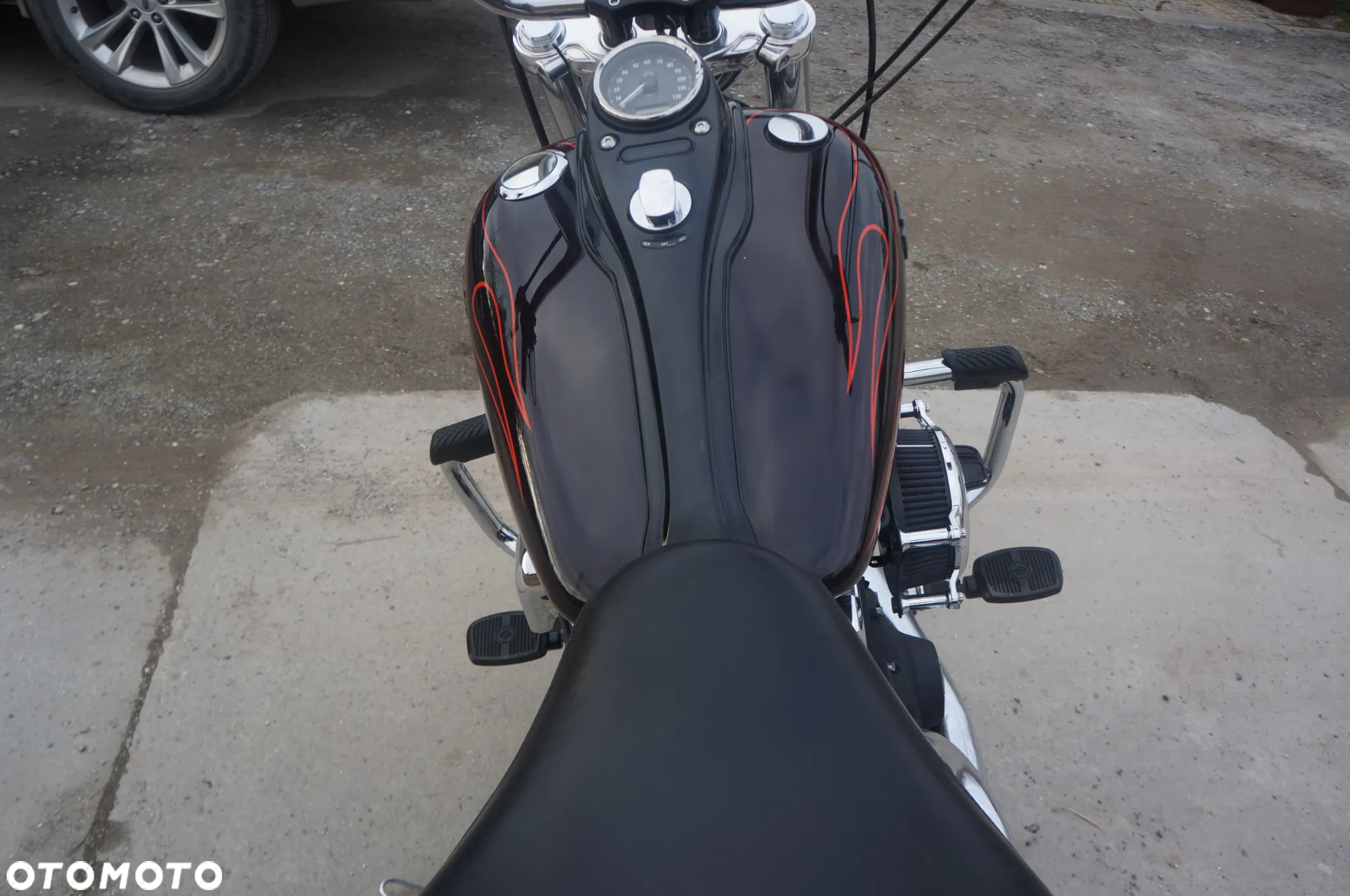 Harley-Davidson Dyna Wide Glide - 11