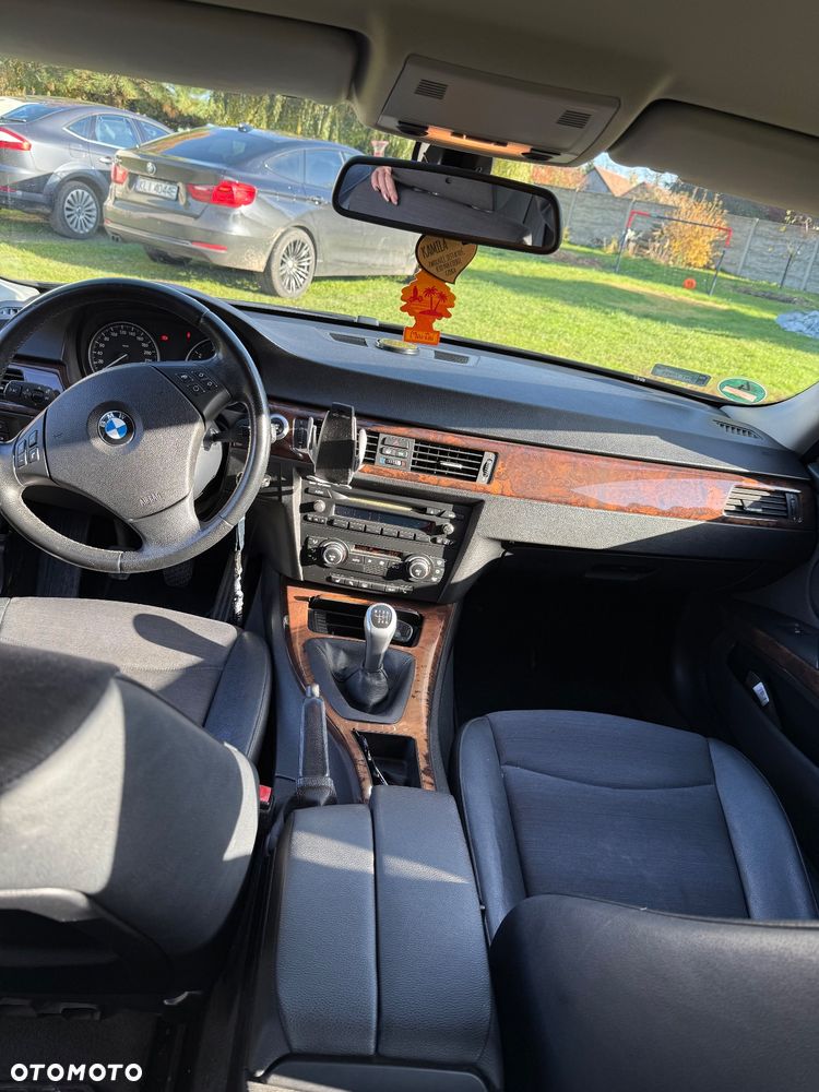 BMW Seria 3 - 20