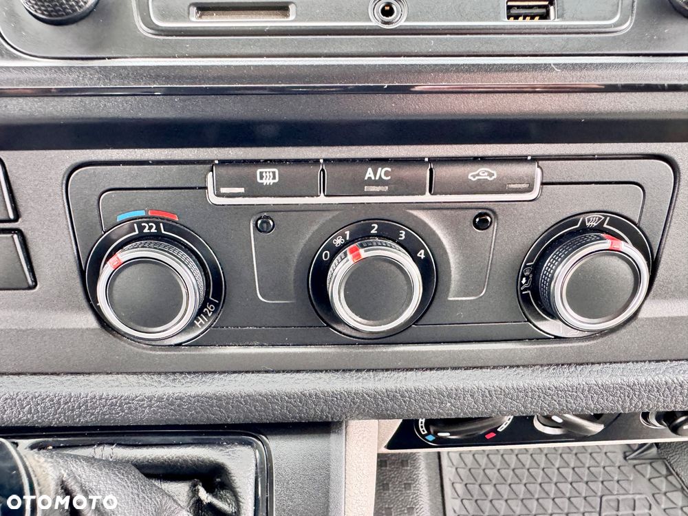 Volkswagen Transporter DSG Kurz Plus Comfortline - 18