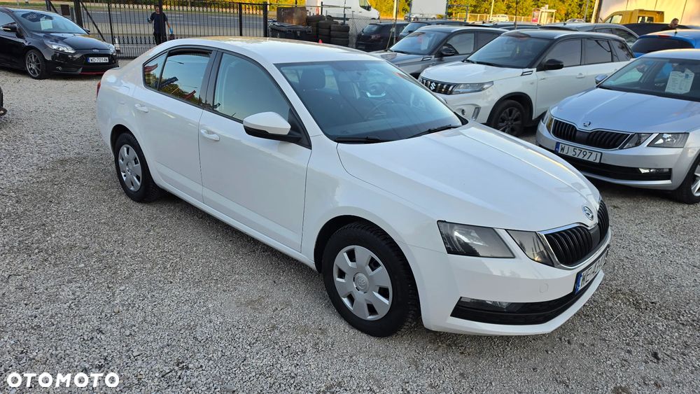 Skoda Octavia 1.6 TDI SCR Active - 17