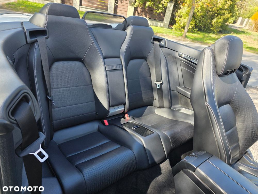 Mercedes-Benz Klasa E 250 7G-TRONIC - 22