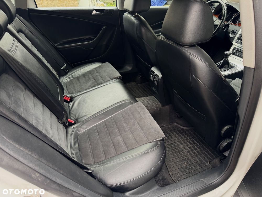 Volkswagen Passat 2.0 TSI Highline - 8