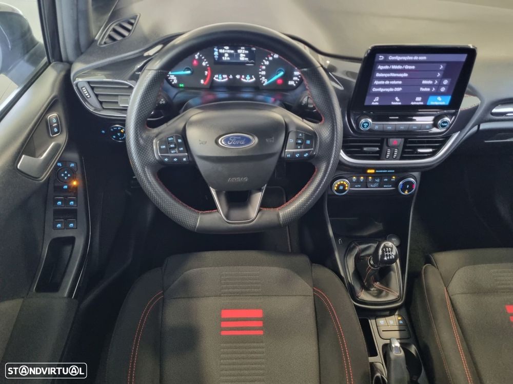 Ford Fiesta 1.0 EcoBoost ST-Line - 10