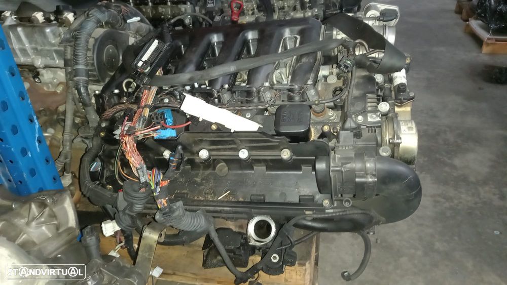 Motor BMW E60 M57 D25 256D2 177cv com injeção - 2
