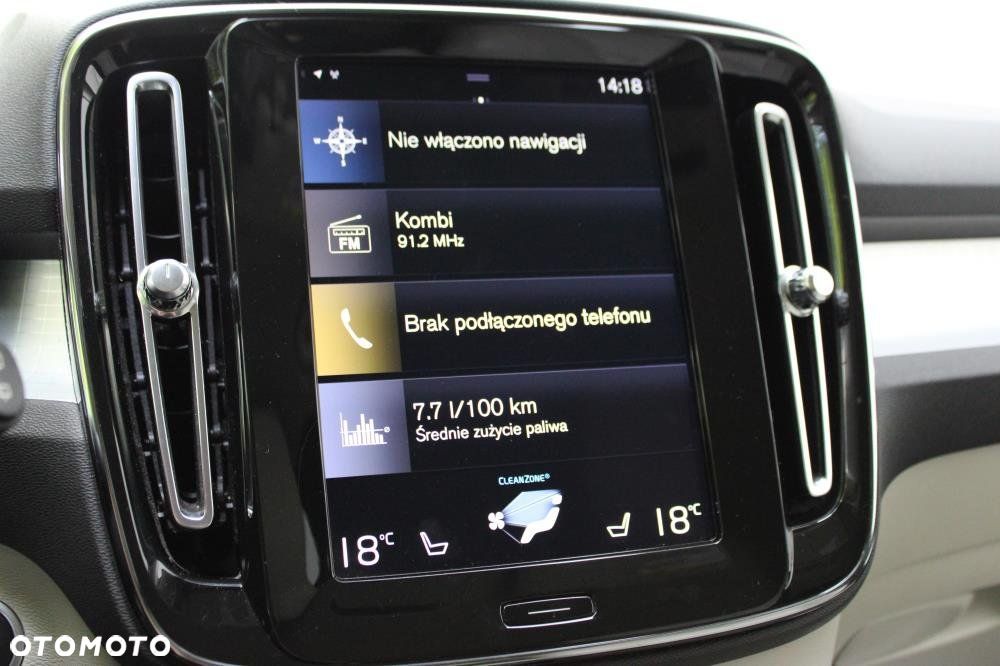 Volvo XC 40 - 19