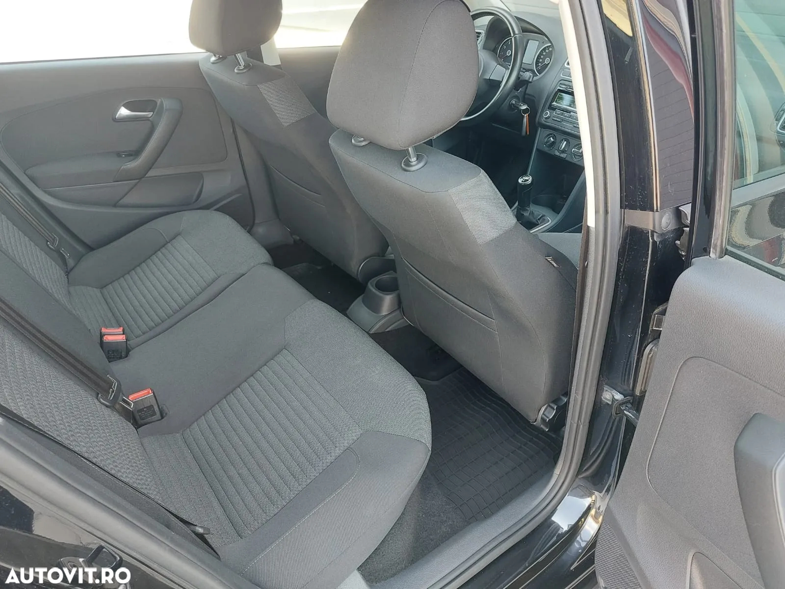Volkswagen Polo - 11