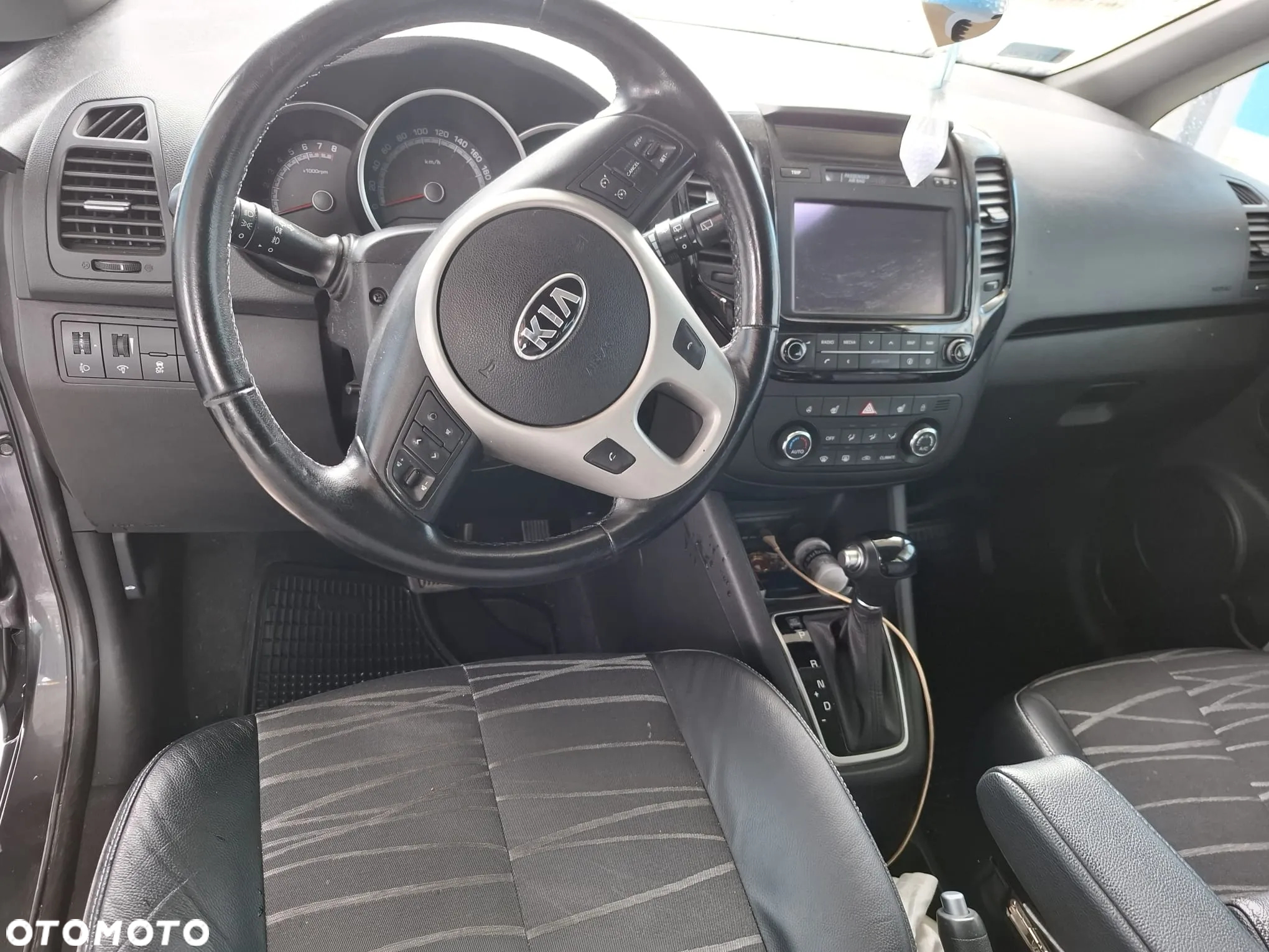 Kia Venga 1.6 CVVT Automatik Platinum Edition - 10