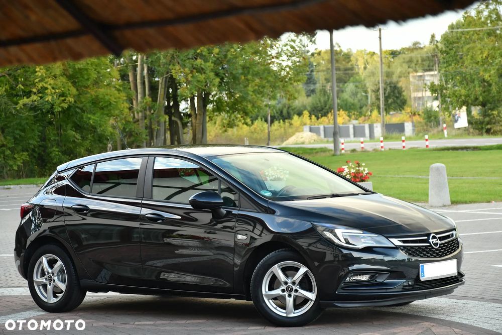 Opel Astra V 1.4 T Enjoy - 9