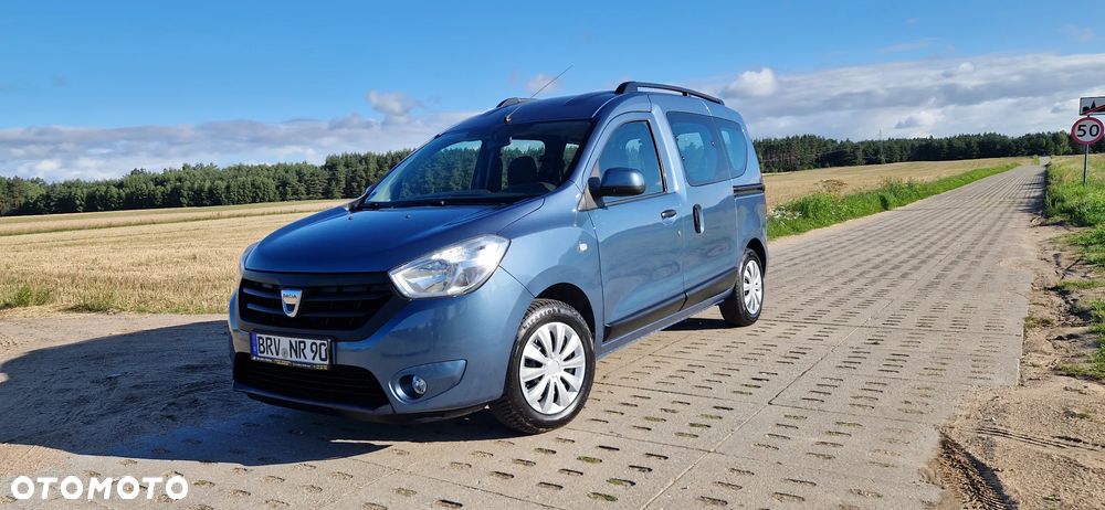 Dacia Dokker TCe 115 Stepway Celebration - 4