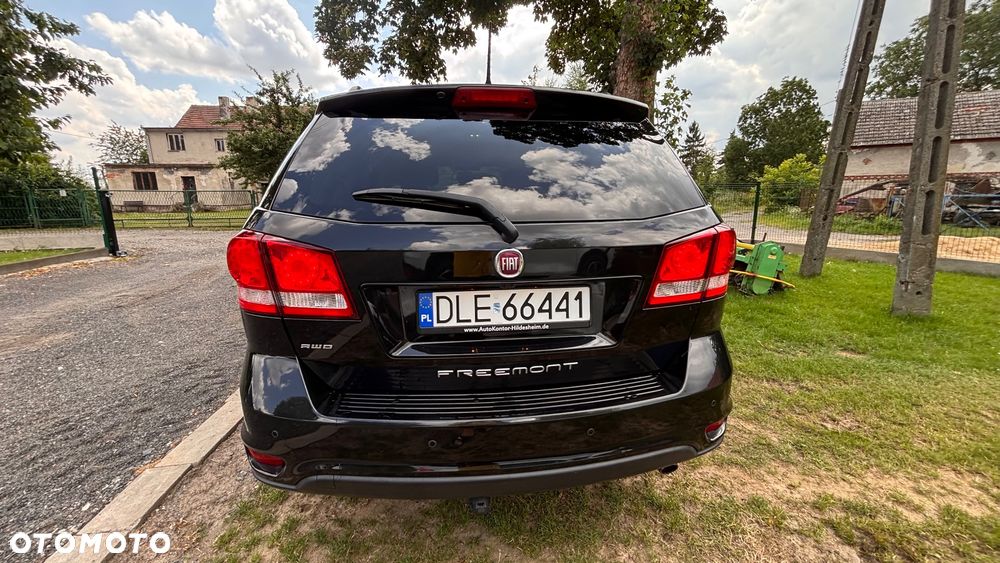 Fiat Freemont 2.0 Multijet 16V DPF Automatik Allrad Black Code - 11
