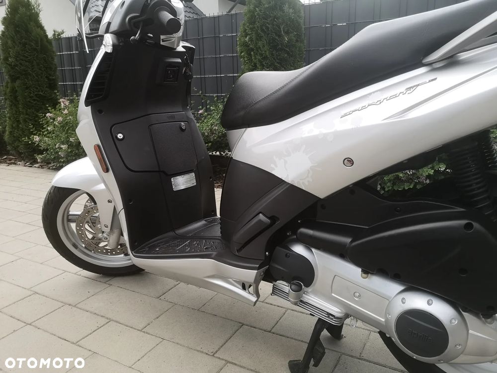Aprilia Sportcity - 9