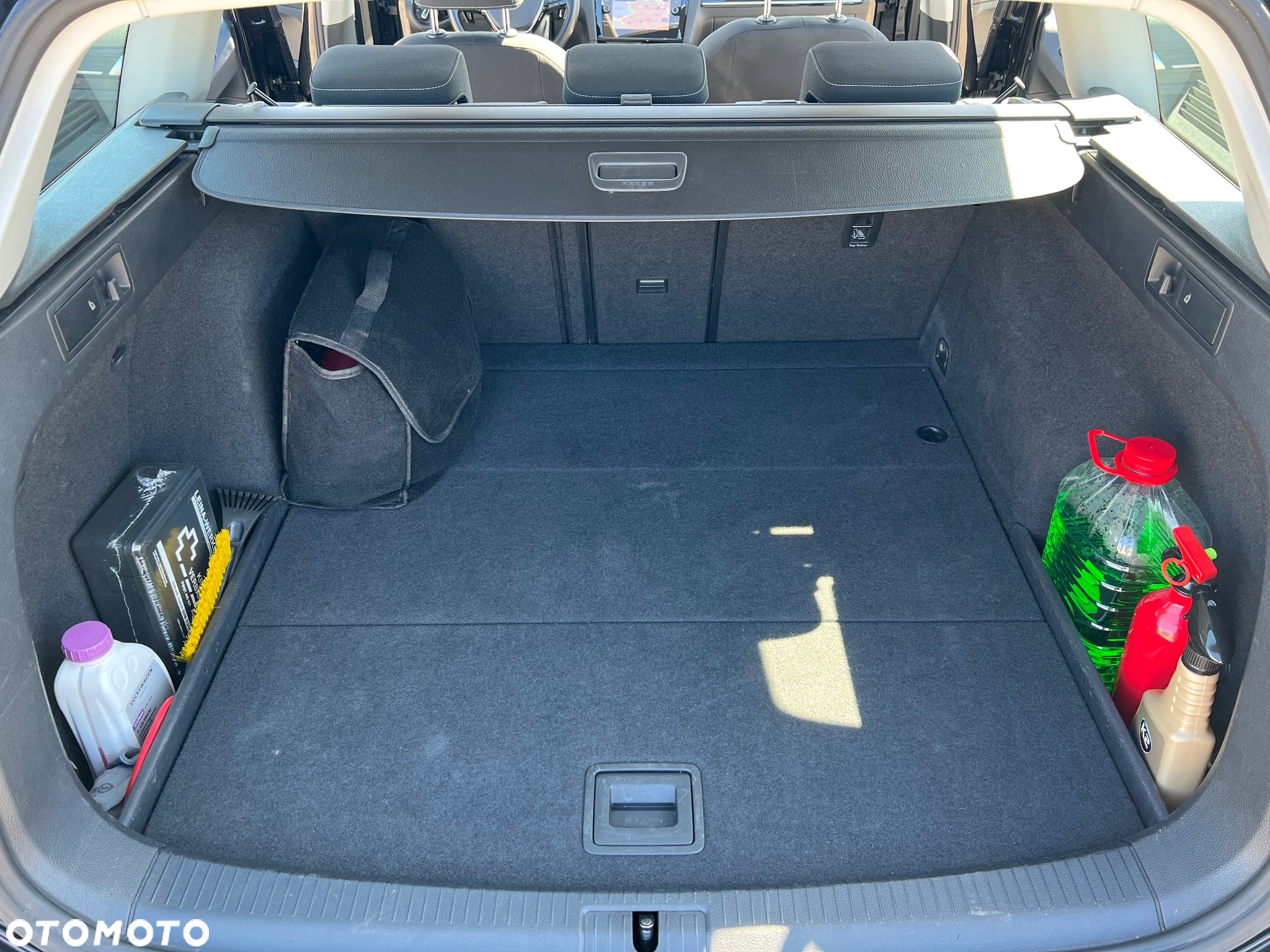 Volkswagen Golf Variant 2.0 TDI SCR DSG Highline - 16