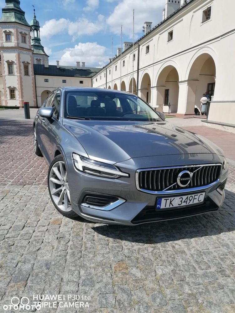 Volvo S60 T6 AWD Dynamic Edition (Momentum) - 3