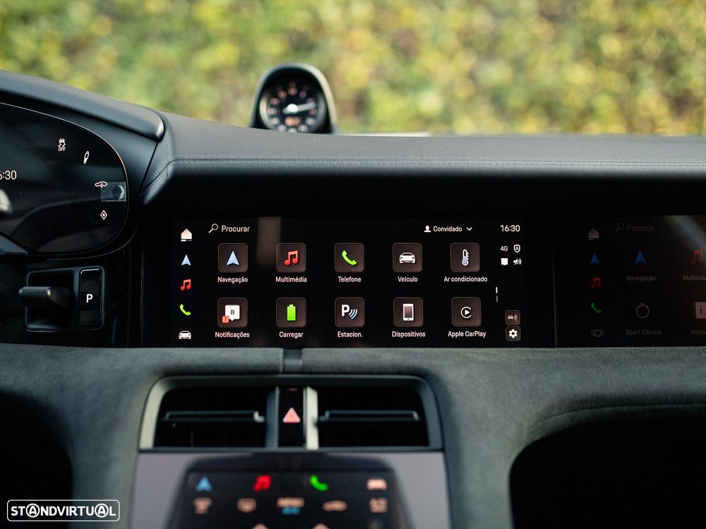 Porsche Taycan Sport Turismo GTS - 42