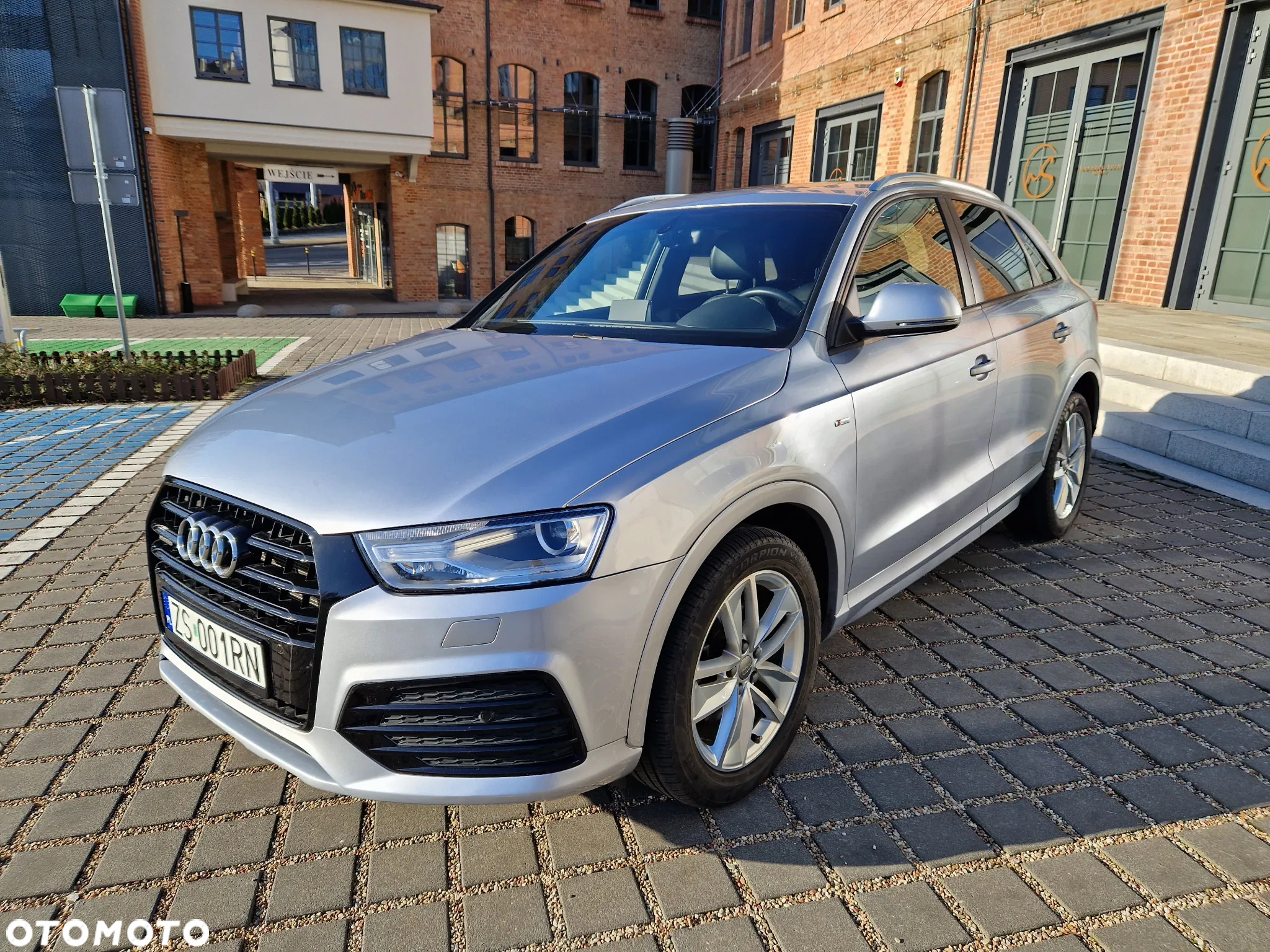 Audi Q3 2.0 TFSI Quattro Design S tronic - 2
